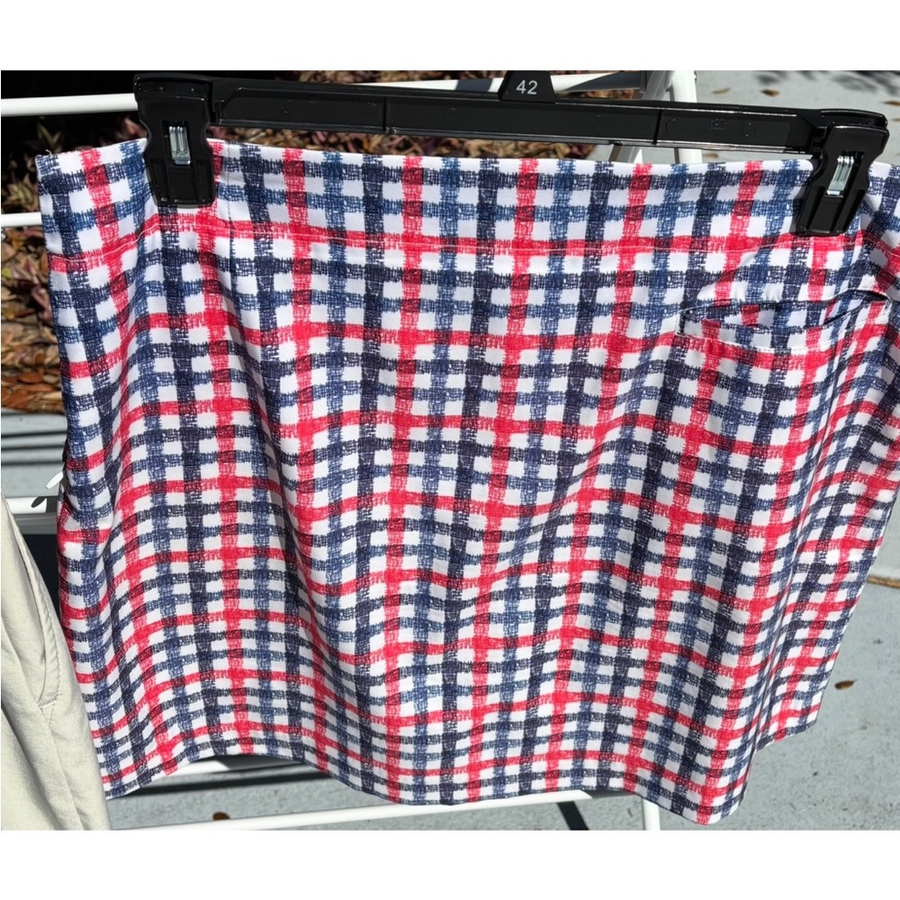 SKORTS - Picture 3 of 3